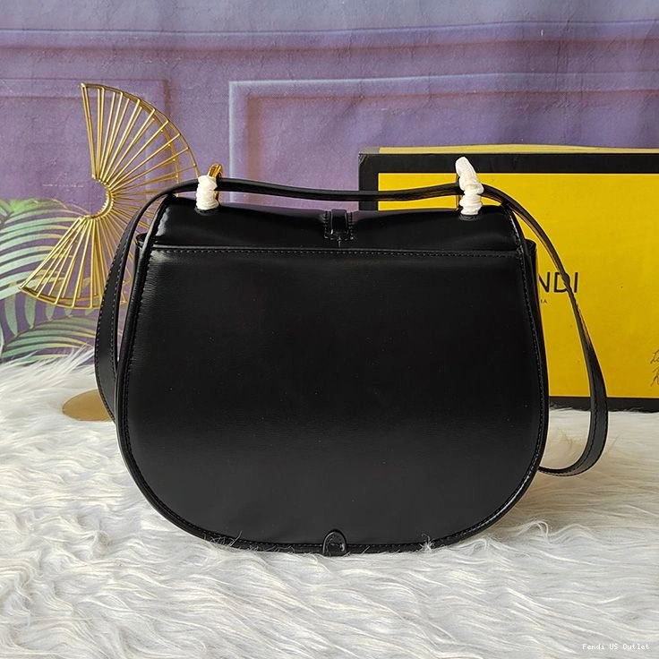 Affordable HOT Medium Black Leather C'mon Calf Fendi In Bag 0809